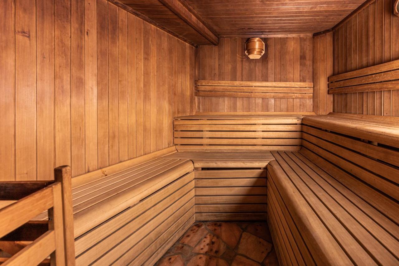 Hotel Soreghes Gran Chalet Campitello di Fassa Eksteriør bilde
